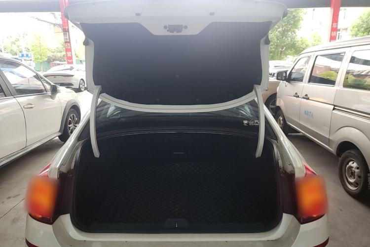 Used Citroen C5 2017 350THP Automatic Luxury Model Trunk