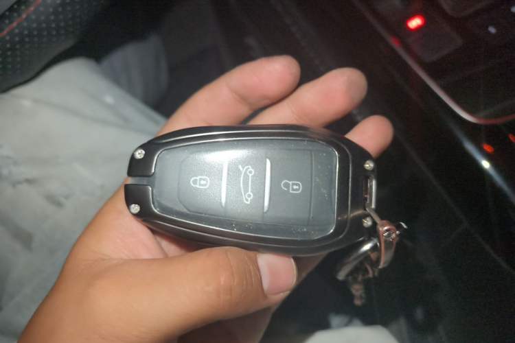 Used Citroen C5 2017 350THP Automatic Luxury Model Vehicle Key