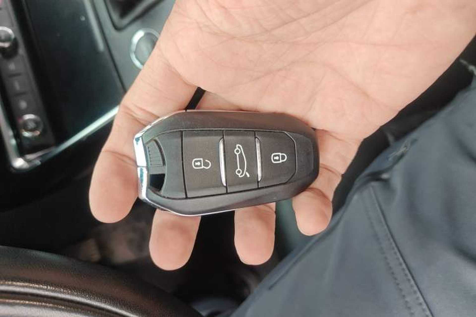 Used Citroen C5 2017 350THP Automatic Luxury Model Vehicle Key