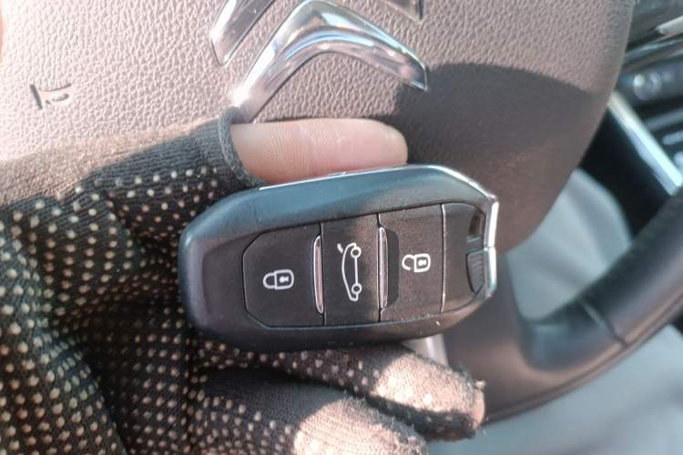 Used Citroen C5 2017 350THP Automatic Luxury Model Vehicle Key