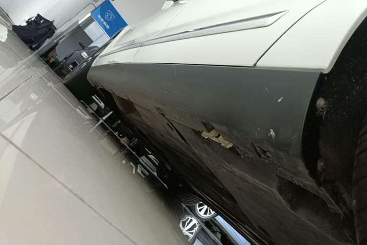 Used Citroen C5 2019 350THP ORIGINS Centennial Luxury Edition Left Side Sill
