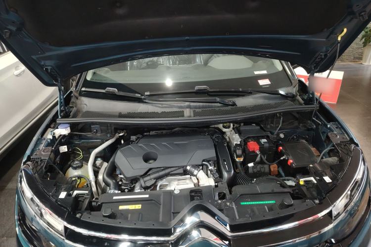 Used Citroen C5 AIRCROSS 2021 360THP Enjoyment Model Engine Bay