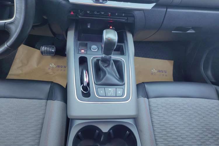 Used Citroen C5 AIRCROSS 2017 350THP Fashion Edition Gear Lever