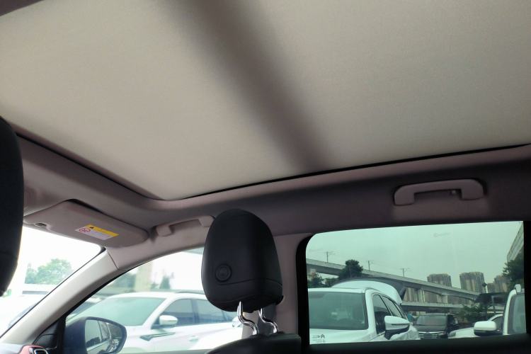 Used Citroen C5 AIRCROSS 2017 380THP Luxury Model Headliner