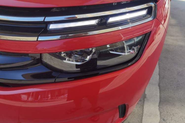 Used Citroen C5 AIRCROSS 2019 350THP Luxury Model China V Standard Left Front Headlight