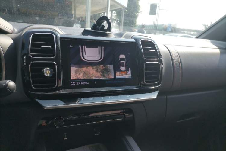 Used Citroen C5 AIRCROSS 2017 350THP Fashion Edition Audio And AC Panel
