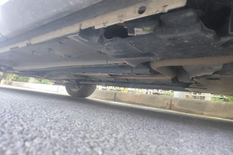 Used Citroen C5 AIRCROSS 2017 350THP Fashion Edition Chassis Rear Left