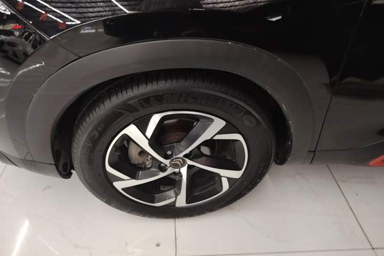 Used Citroen C5 AIRCROSS 2017 350THP Fashion Edition Exterior 4