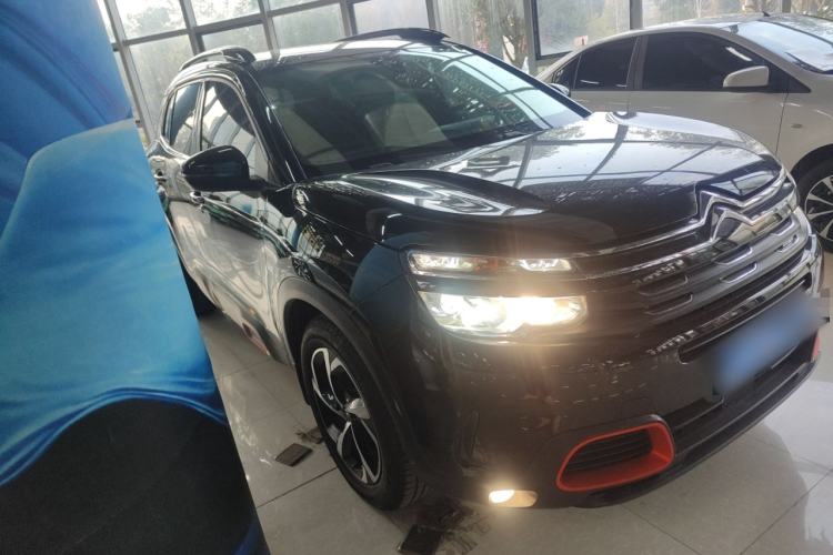 Used Citroen C5 AIRCROSS 2017 380THP Fashion Edition Front Right 45 Deg