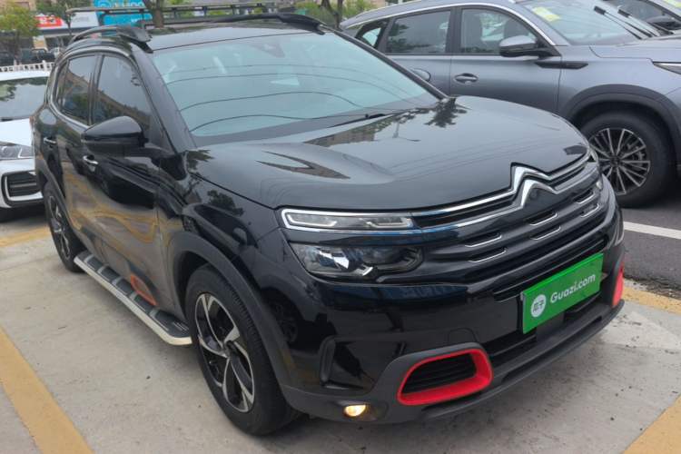 Used Citroen C5 AIRCROSS 2017 350THP Fashion Edition Front Right 45 Deg
