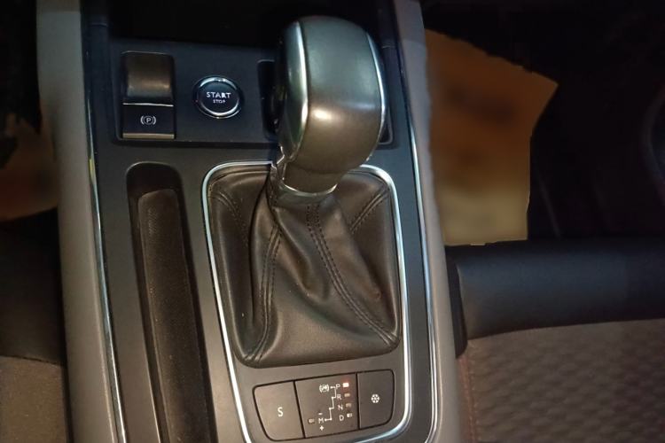 Used Citroen C5 AIRCROSS 2017 350THP Fashion Edition Gear Lever