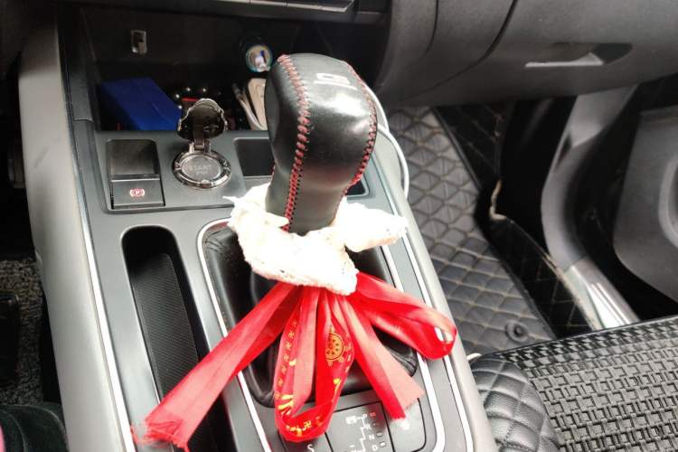 Used Citroen C5 AIRCROSS 2017 350THP Fashion Edition Gear Lever