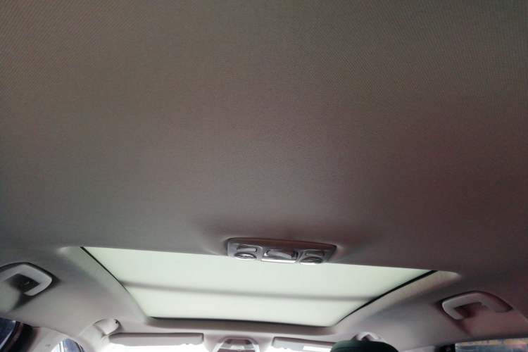 Used Citroen C5 AIRCROSS 2017 380THP Luxury Model Headliner