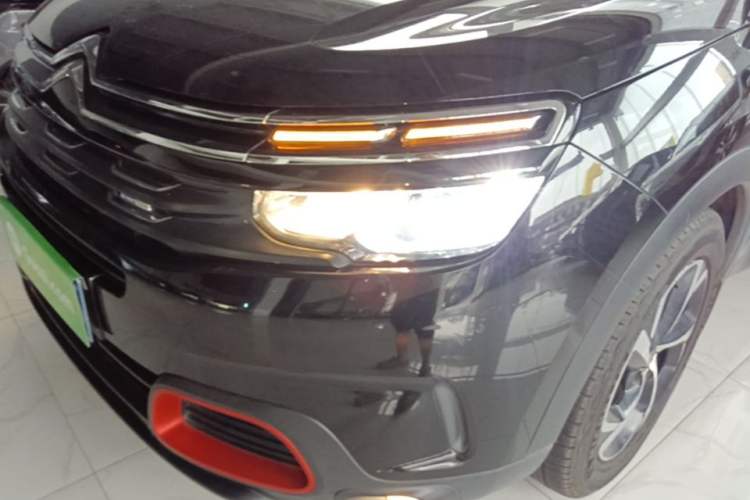 Used Citroen C5 AIRCROSS 2017 380THP Luxury Model Left Front Headlight