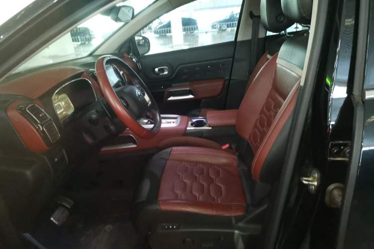 Used Citroen C5 AIRCROSS 2017 380THP Flagship Edition Left Front Seat