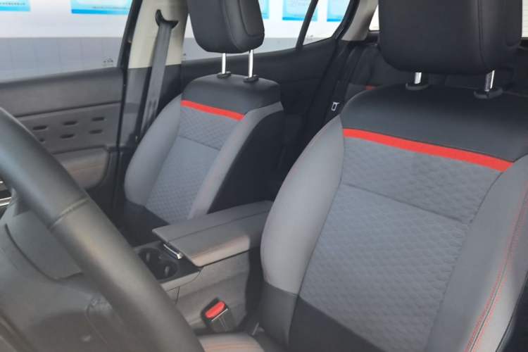 Used Citroen C5 AIRCROSS 2017 350THP Fashion Edition Left Front Seat