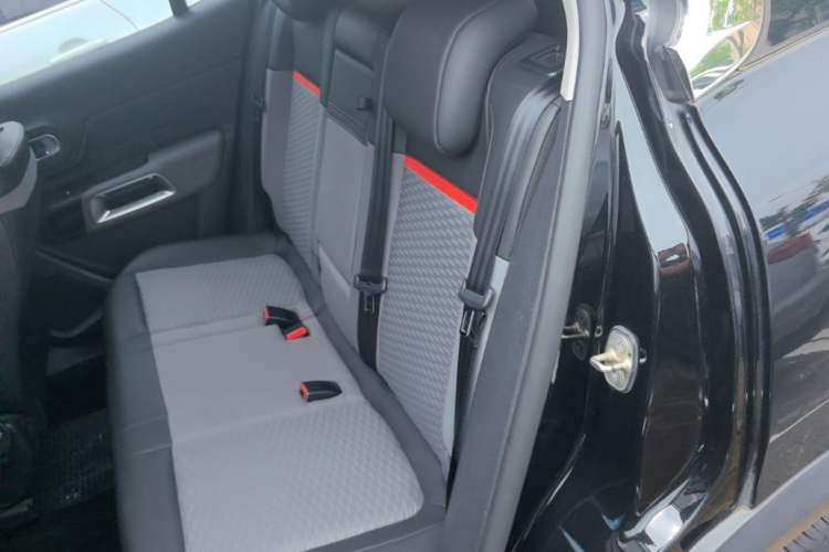 Used Citroen C5 AIRCROSS 2017 350THP Fashion Edition Left Rear Seat