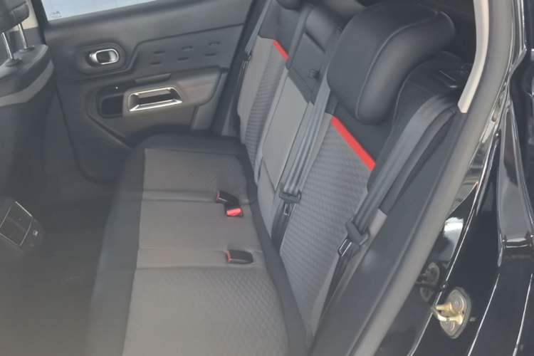Used Citroen C5 AIRCROSS 2017 350THP Fashion Edition Left Rear Seat