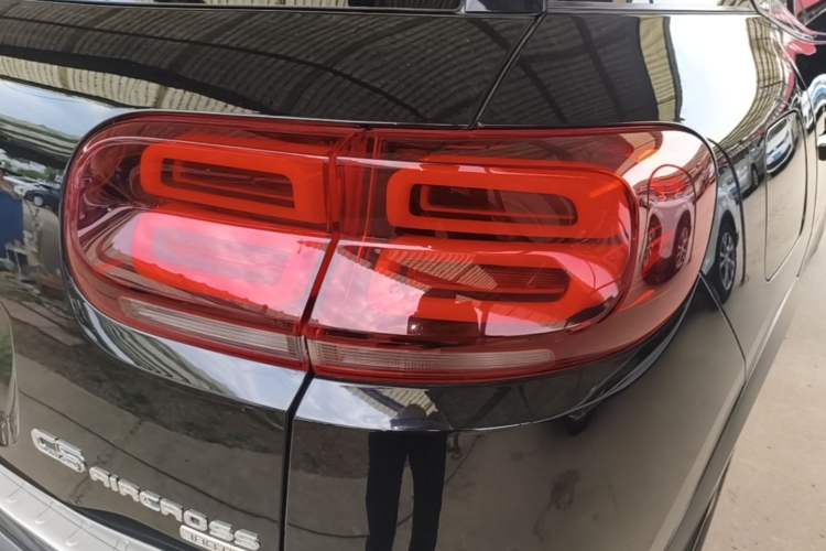 Used Citroen C5 AIRCROSS 2017 380THP Luxury Model Right Rear Taillight