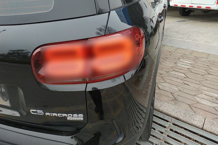 Used Citroen C5 AIRCROSS 2017 350THP Fashion Edition Right Rear Taillight