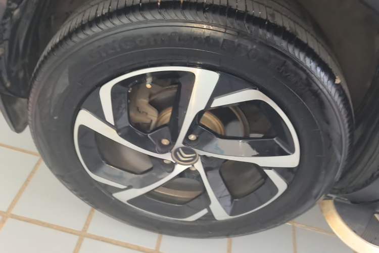 Used Citroen C5 AIRCROSS 2017 350THP Fashion Edition Right Rear Wheel Hub