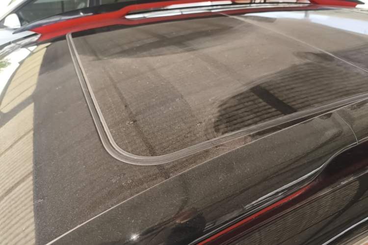 Used Citroen C5 AIRCROSS 2017 380THP Luxury Model Roof