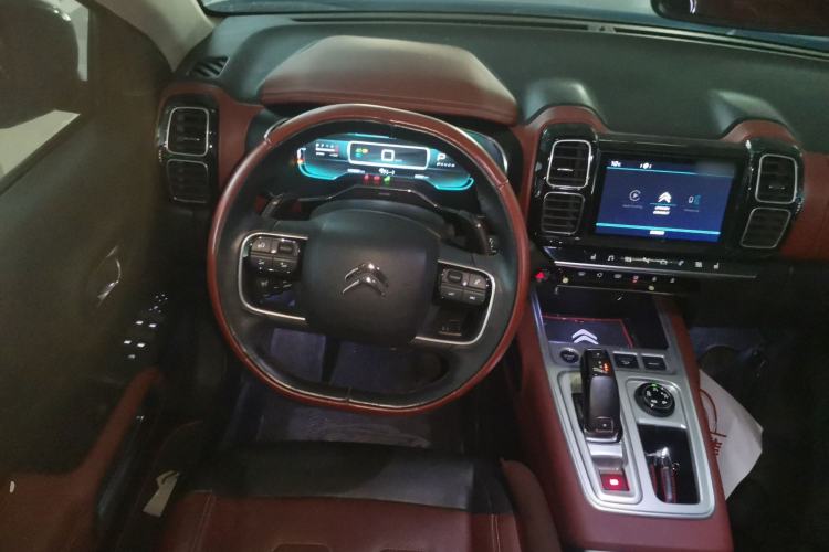 Used Citroen C5 AIRCROSS 2017 380THP Flagship Edition Steering Wheel