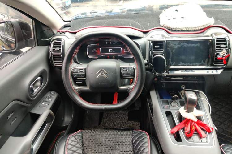 Used Citroen C5 AIRCROSS 2017 350THP Fashion Edition Steering Wheel