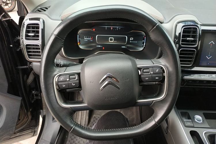 Used Citroen C5 AIRCROSS 2017 350THP Fashion Edition Steering Wheel