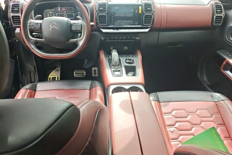 Used Citroen C5 AIRCROSS 2017 380THP Flagship Edition Audio And AC Panel