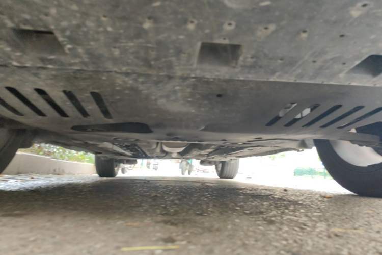 Used Citroen C5 AIRCROSS 2017 350THP Fashion Edition Chassis Front