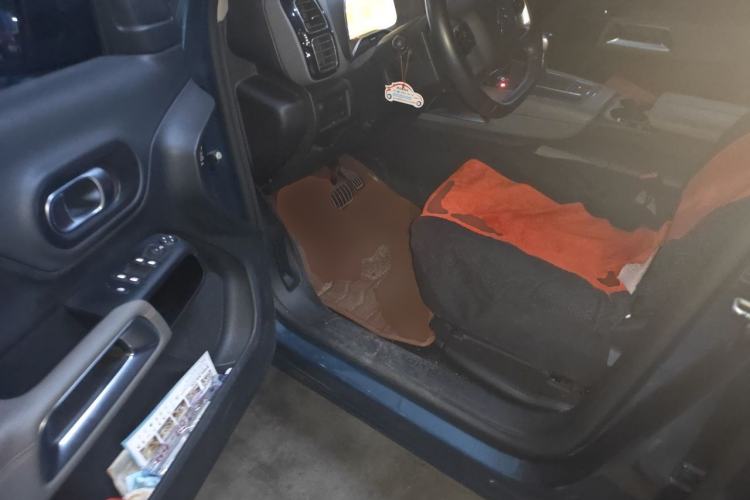 Used Citroen C5 AIRCROSS 2017 350THP Fashion Edition Driver Seat