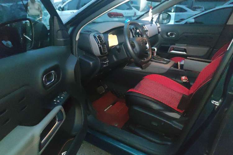 Used Citroen C5 AIRCROSS 2017 350THP Fashion Edition Driver Seat