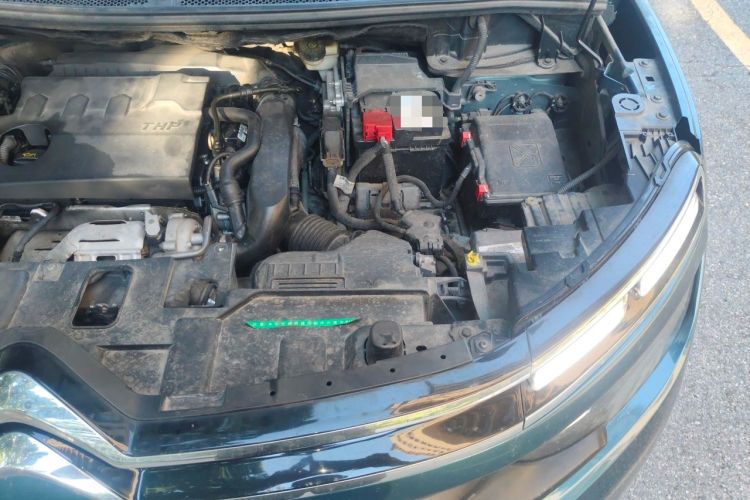 Used Citroen C5 AIRCROSS 2017 380THP Luxury Model Engine Bay Left