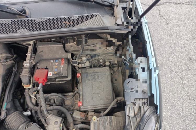 Used Citroen C5 AIRCROSS 2017 380THP Fashion Edition Engine Bay Left