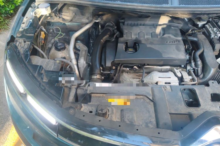 Used Citroen C5 AIRCROSS 2017 380THP Luxury Model Engine Bay Right