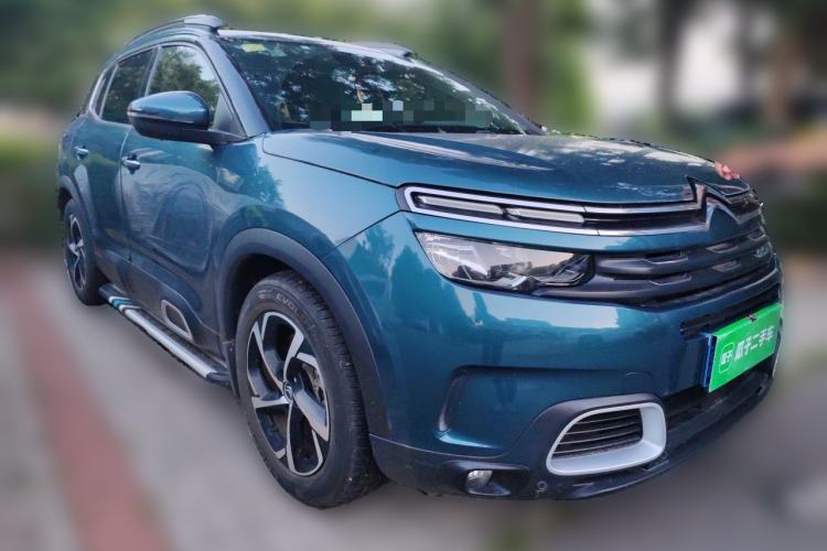Used Citroen C5 AIRCROSS 2017 380THP Luxury Model Front Right 45 Deg