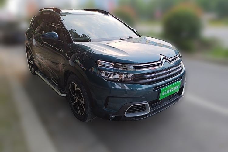 Used Citroen C5 AIRCROSS 2017 350THP Fashion Edition Front Right 45 Deg