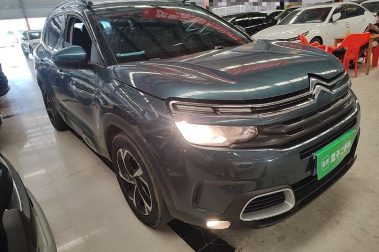 Used Citroen C5 AIRCROSS 2017 380THP Luxury Model Front Right 45 Deg