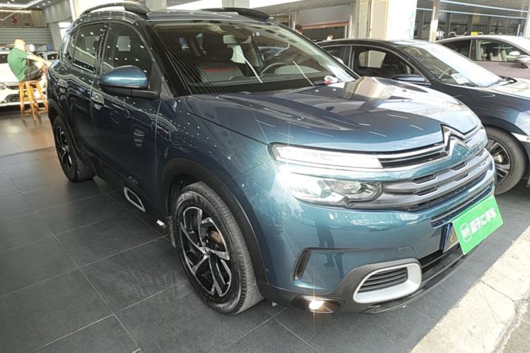 Used Citroen C5 AIRCROSS 2017 350THP Fashion Edition Front Right 45 Deg