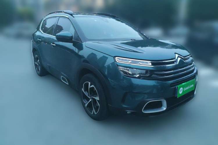 Used Citroen C5 AIRCROSS 2017 350THP Fashion Edition Front Right 45 Deg