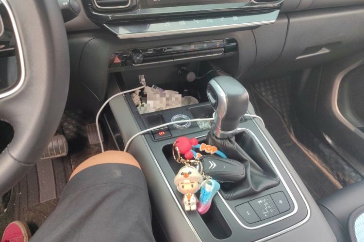 Used Citroen C5 AIRCROSS 2017 350THP Fashion Edition Gear Lever