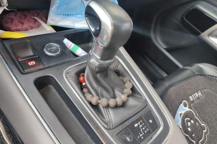 Used Citroen C5 AIRCROSS 2017 350THP Fashion Edition Gear Lever