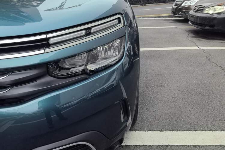 Used Citroen C5 AIRCROSS 2017 380THP Luxury Model Left Front Headlight