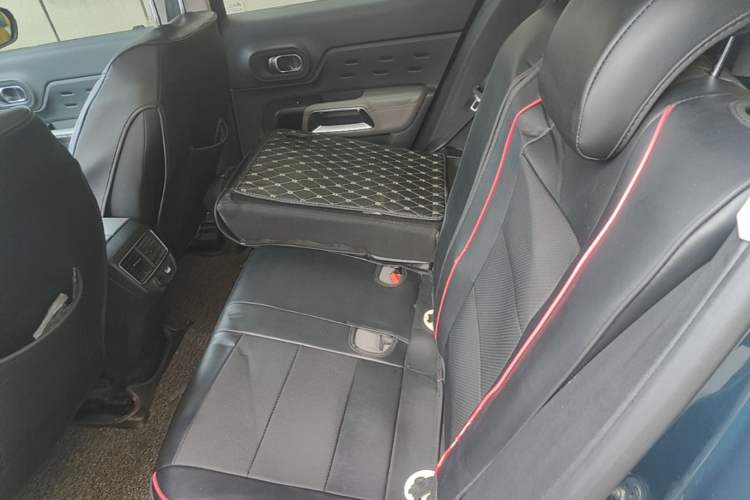 Used Citroen C5 AIRCROSS 2017 350THP Fashion Edition Left Rear Seat