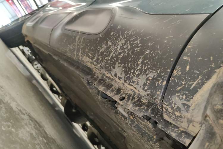 Used Citroen C5 AIRCROSS 2017 380THP Luxury Model Left Side Sill