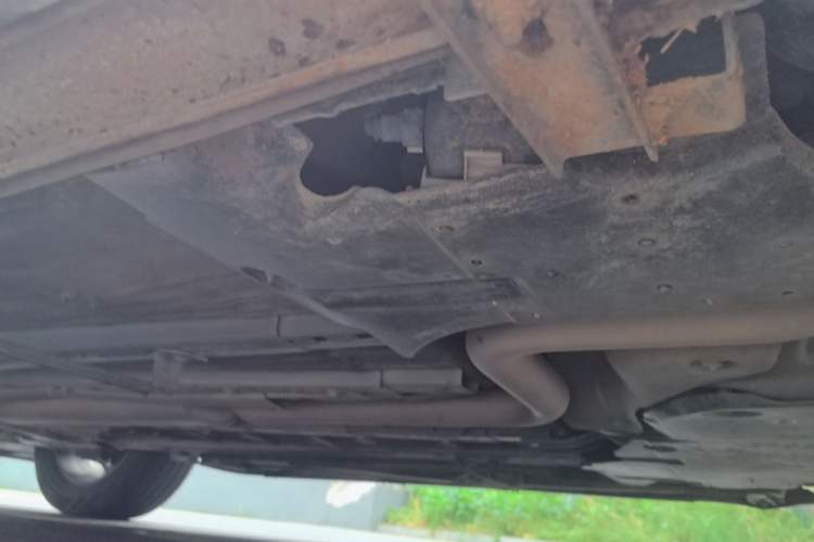Used Citroen C5 AIRCROSS 2017 380THP Luxury Model Left Side Sill