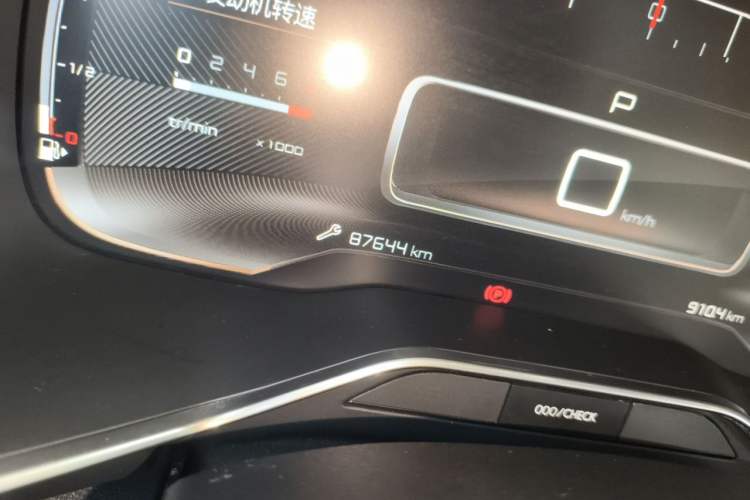 Used Citroen C5 AIRCROSS 2017 350THP Fashion Edition Odometer Close Up