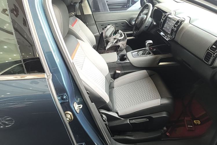 Used Citroen C5 AIRCROSS 2017 350THP Fashion Edition Right Front Seat