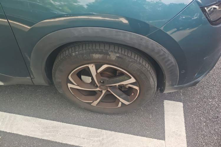 Used Citroen C5 AIRCROSS 2017 380THP Flagship Edition Right Front Wheel Hub